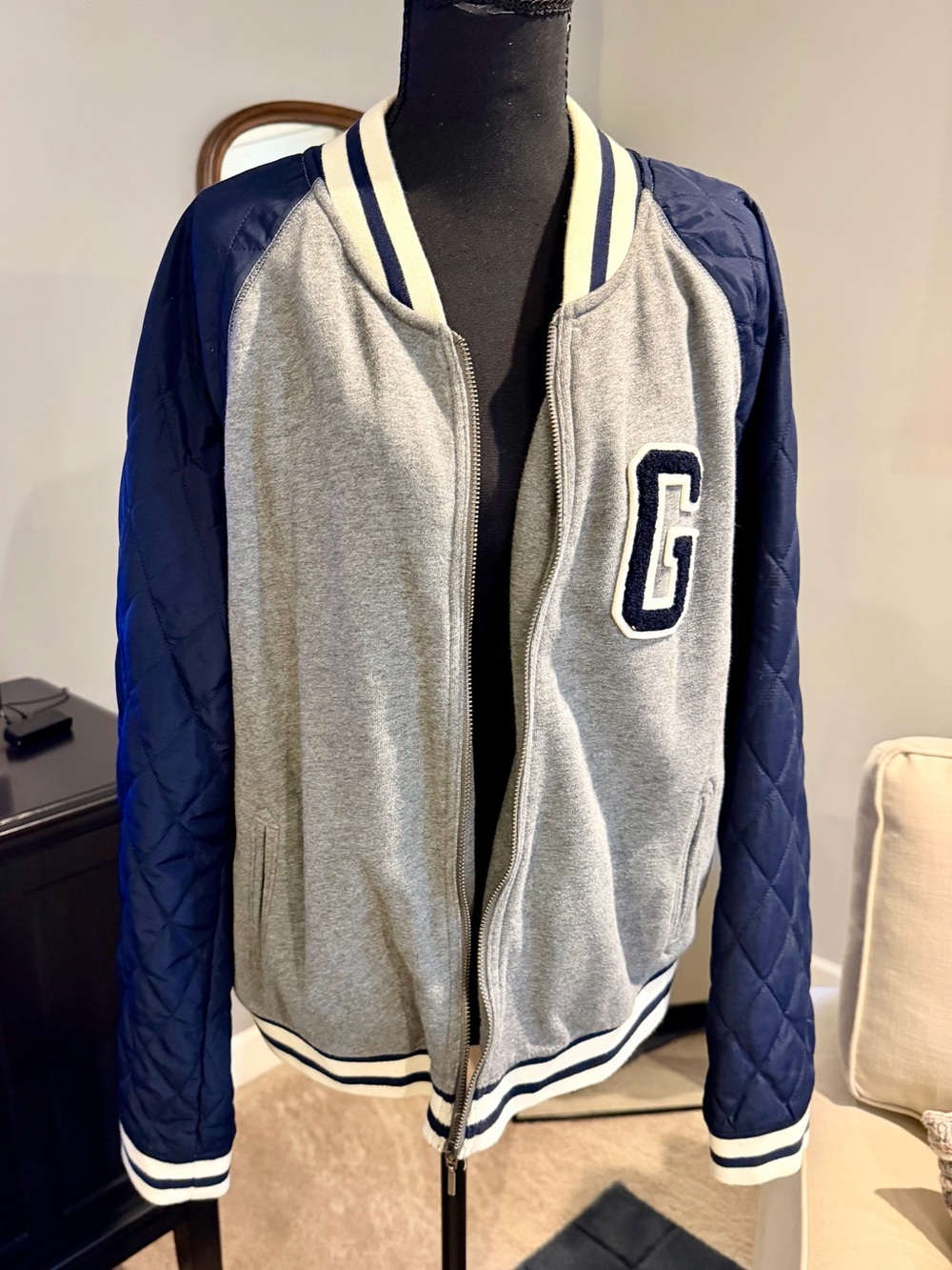 GAP Gray & Navy Quilted-Sleeve Varsity Bomber Jacket